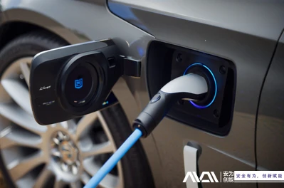 Năm sự thật nhỏ-đã biết về việc kéo dài tuổi thọ của pin Lithium: Bảo trì kho...
