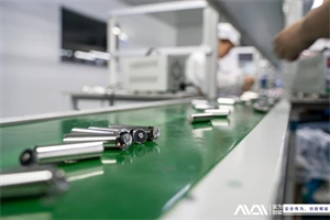 Các thành phần bên trong của pin Li-ion