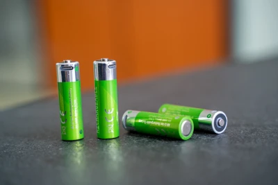 Pin Lithium sạc lại có thể gặp phải những rủi ro an toàn nào trong quá trình ...